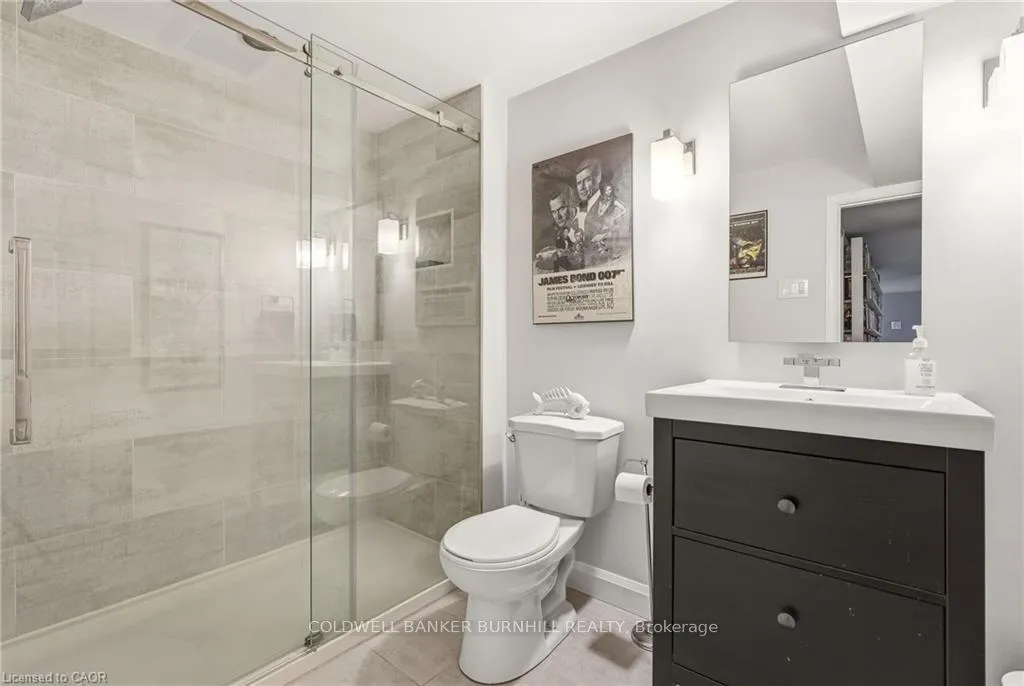 Photo 28 of 452 Third Line, Oakville, West — HOMEH