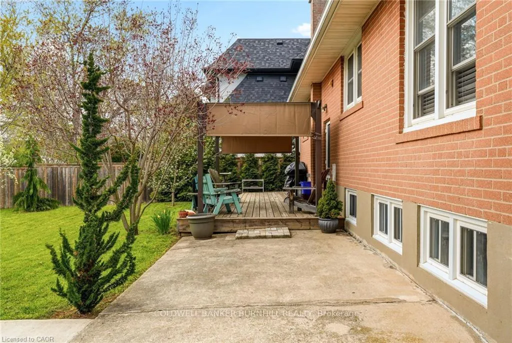 Photo 32 of 452 Third Line, Oakville, West — HOMEH