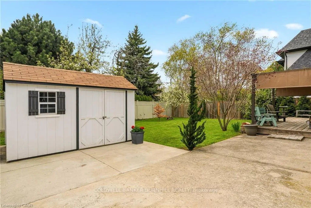 Photo 33 of 452 Third Line, Oakville, West — HOMEH