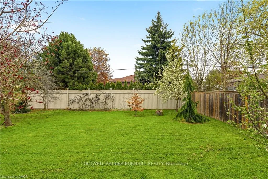Photo 34 of 452 Third Line, Oakville, West — HOMEH