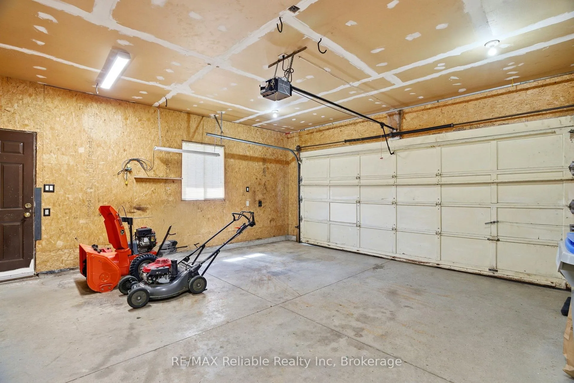 Photo 24 of 235 Willis Way, South Huron, Exeter — HOMEH