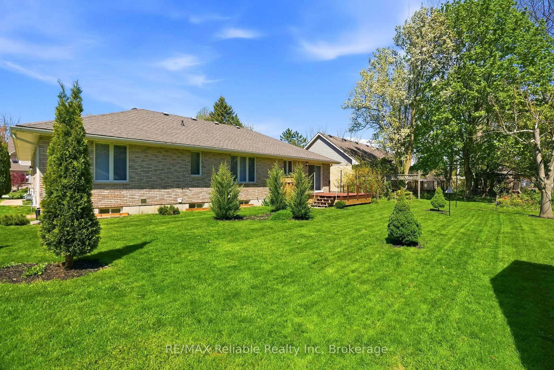 Photo 25 of 235 Willis Way, South Huron, Exeter — HOMEH