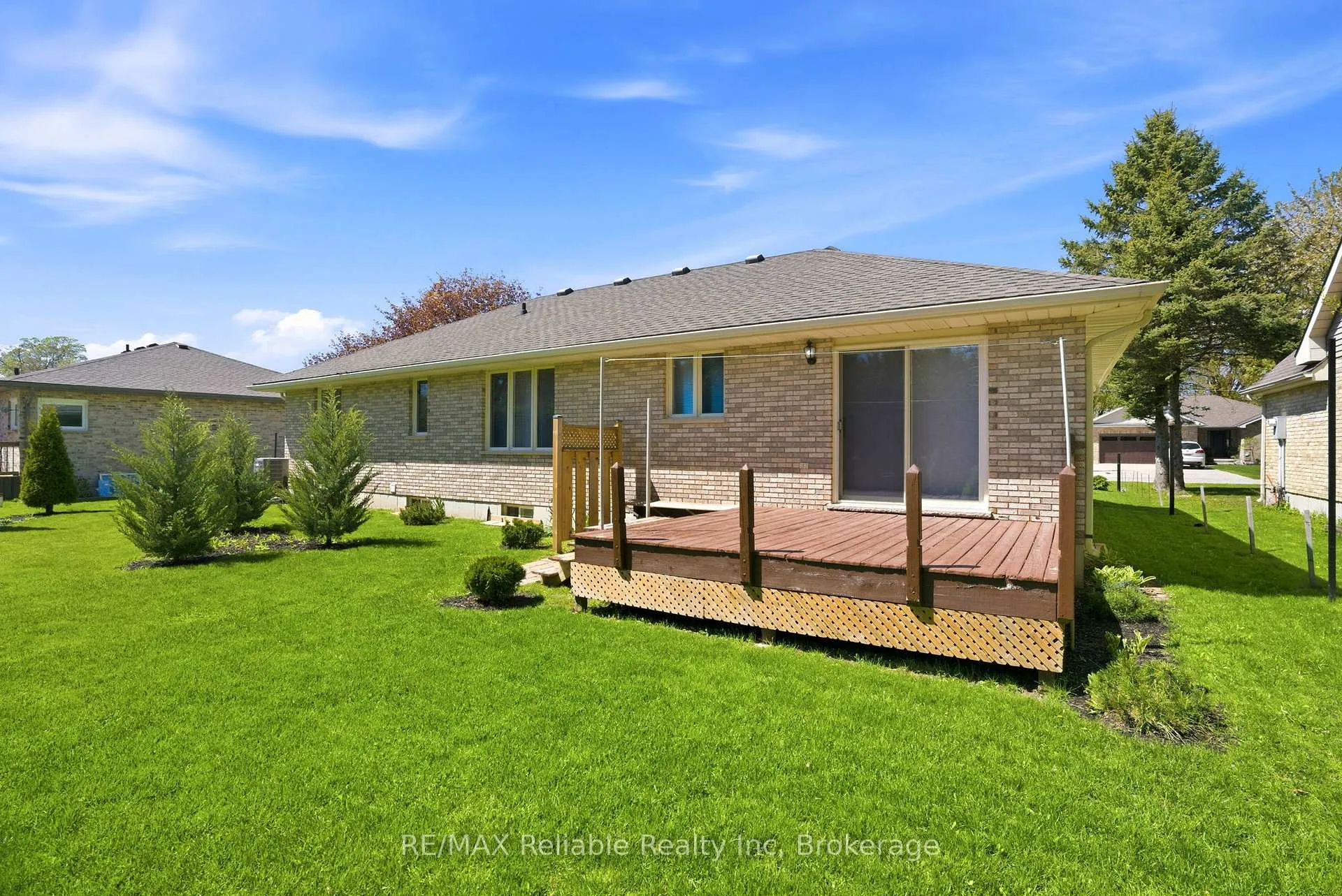 Photo 27 of 235 Willis Way, South Huron, Exeter — HOMEH