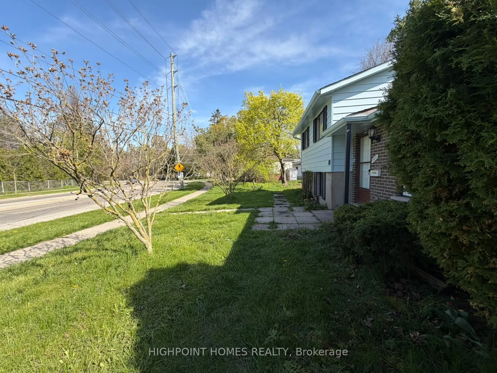 Photo 5 of 466 Midwood Crescent, Waterloo — HOMEH