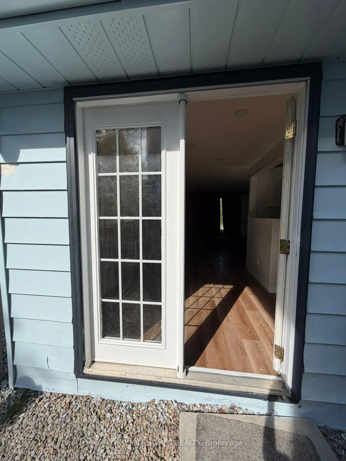 Photo 6 of 466 Midwood Crescent, Waterloo — HOMEH