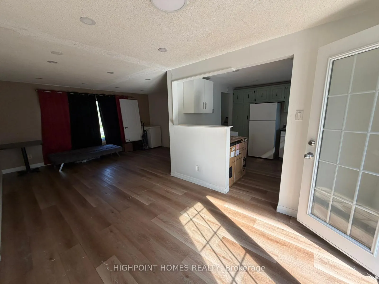Photo 8 of 466 Midwood Crescent, Waterloo — HOMEH