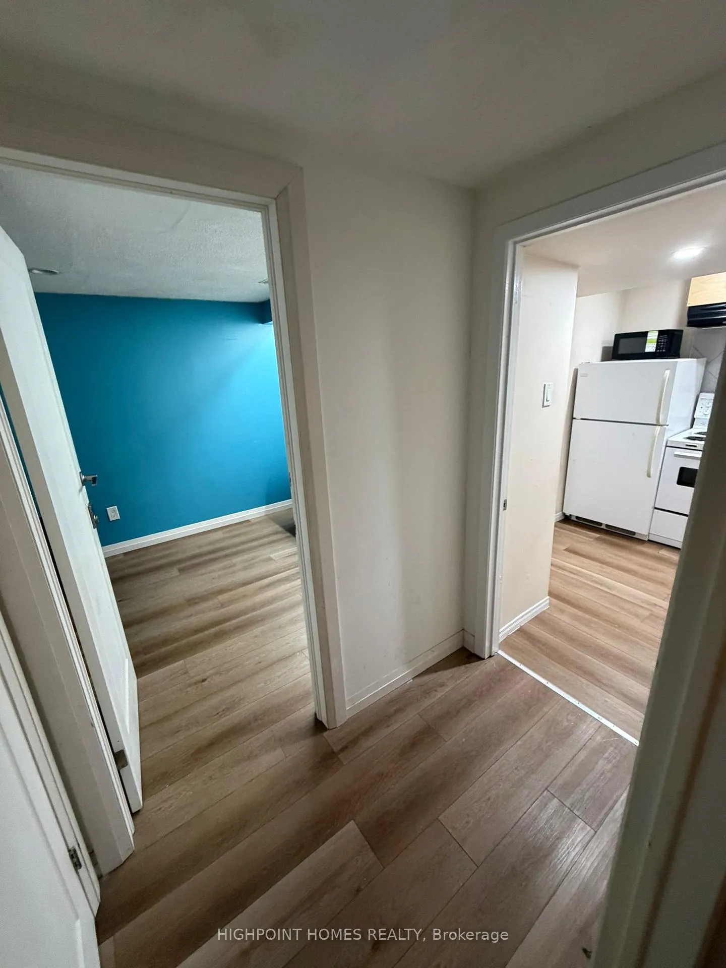 Photo 24 of 466 Midwood Crescent, Waterloo — HOMEH