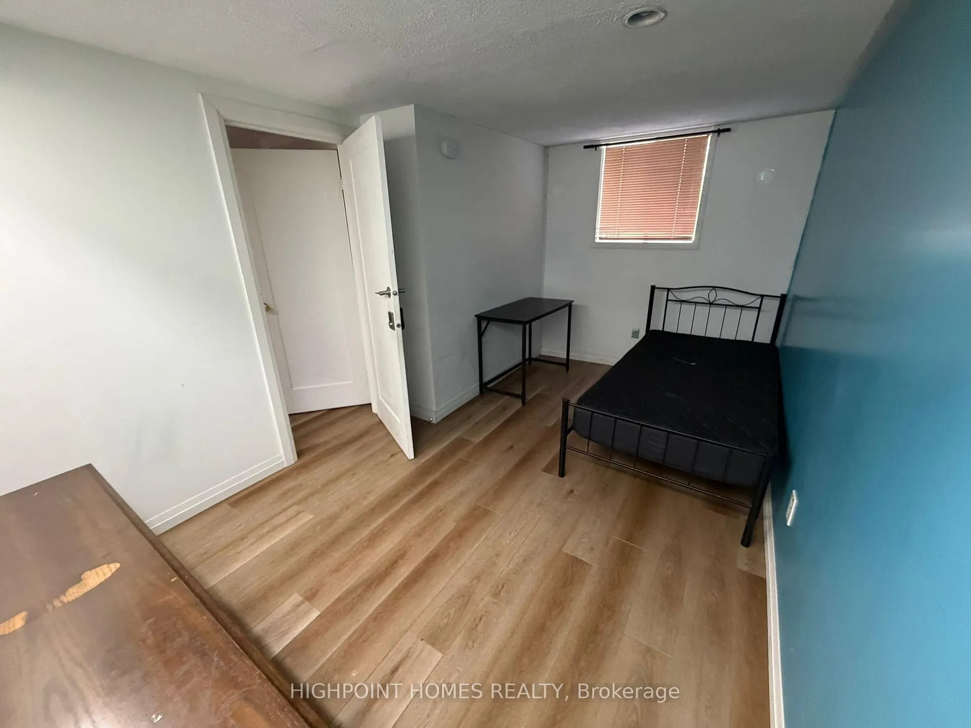 Photo 27 of 466 Midwood Crescent, Waterloo — HOMEH