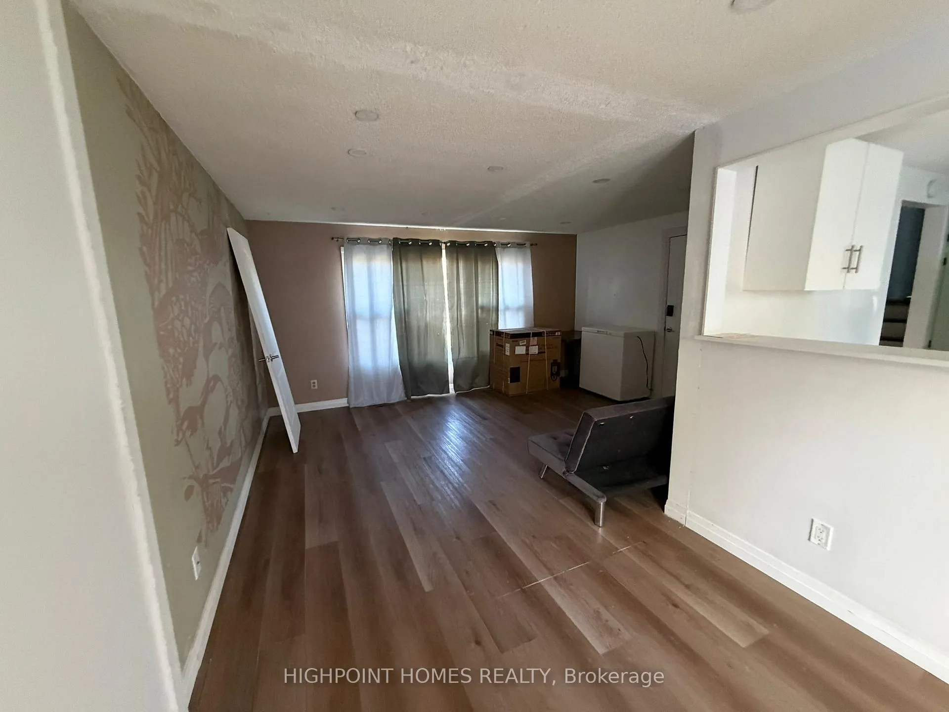 Photo 31 of 466 Midwood Crescent, Waterloo — HOMEH