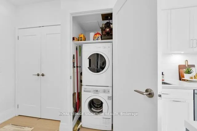 Photo 3 of Unit 408, 25 Malcolm Road, Toronto, Leaside — HOMEH
