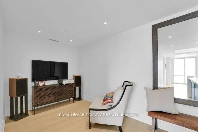 Photo 7 of Unit 408, 25 Malcolm Road, Toronto, Leaside — HOMEH