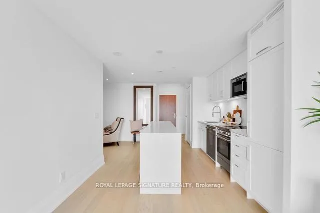 Photo 16 of Unit 408, 25 Malcolm Road, Toronto, Leaside — HOMEH