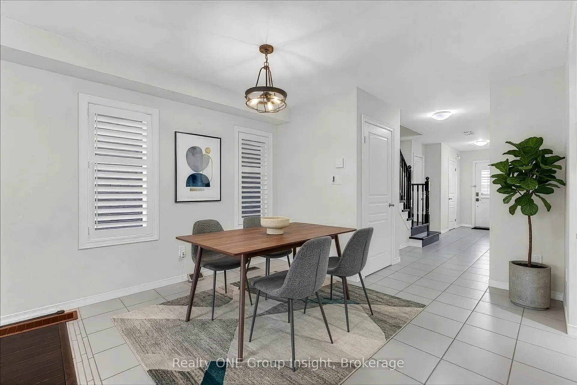 Photo 9 of 183 Penny Lane, Hamilton, Stoney Creek Mountain — HOMEH