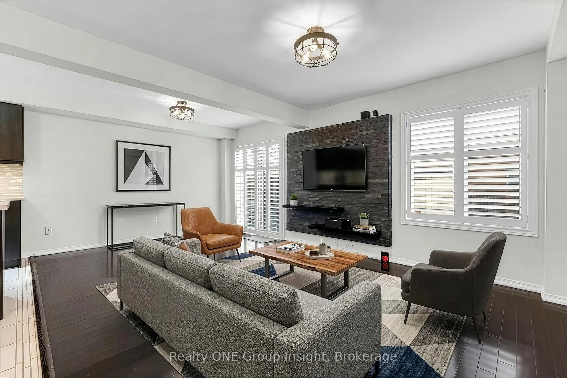 Photo 11 of 183 Penny Lane, Hamilton, Stoney Creek Mountain — HOMEH
