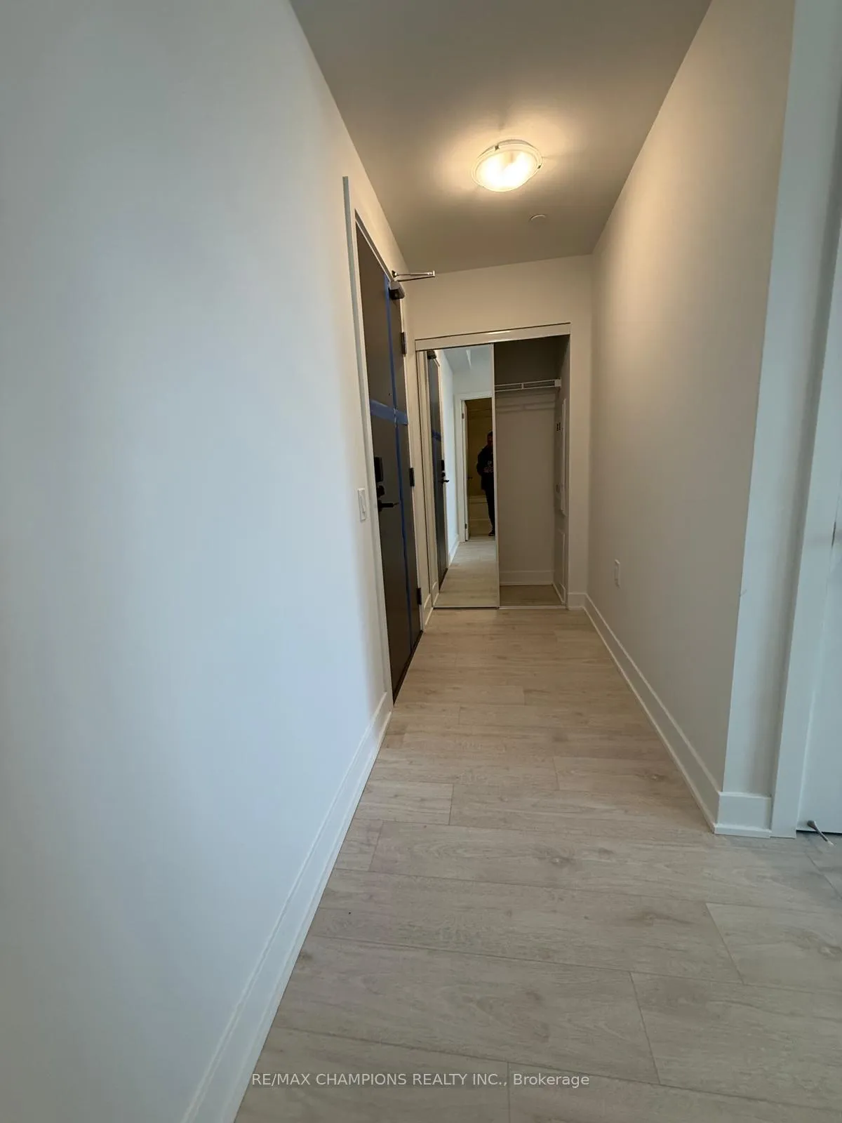 Photo 13 of Unit 502, 2088 James Street, Burlington, Brant — HOMEH