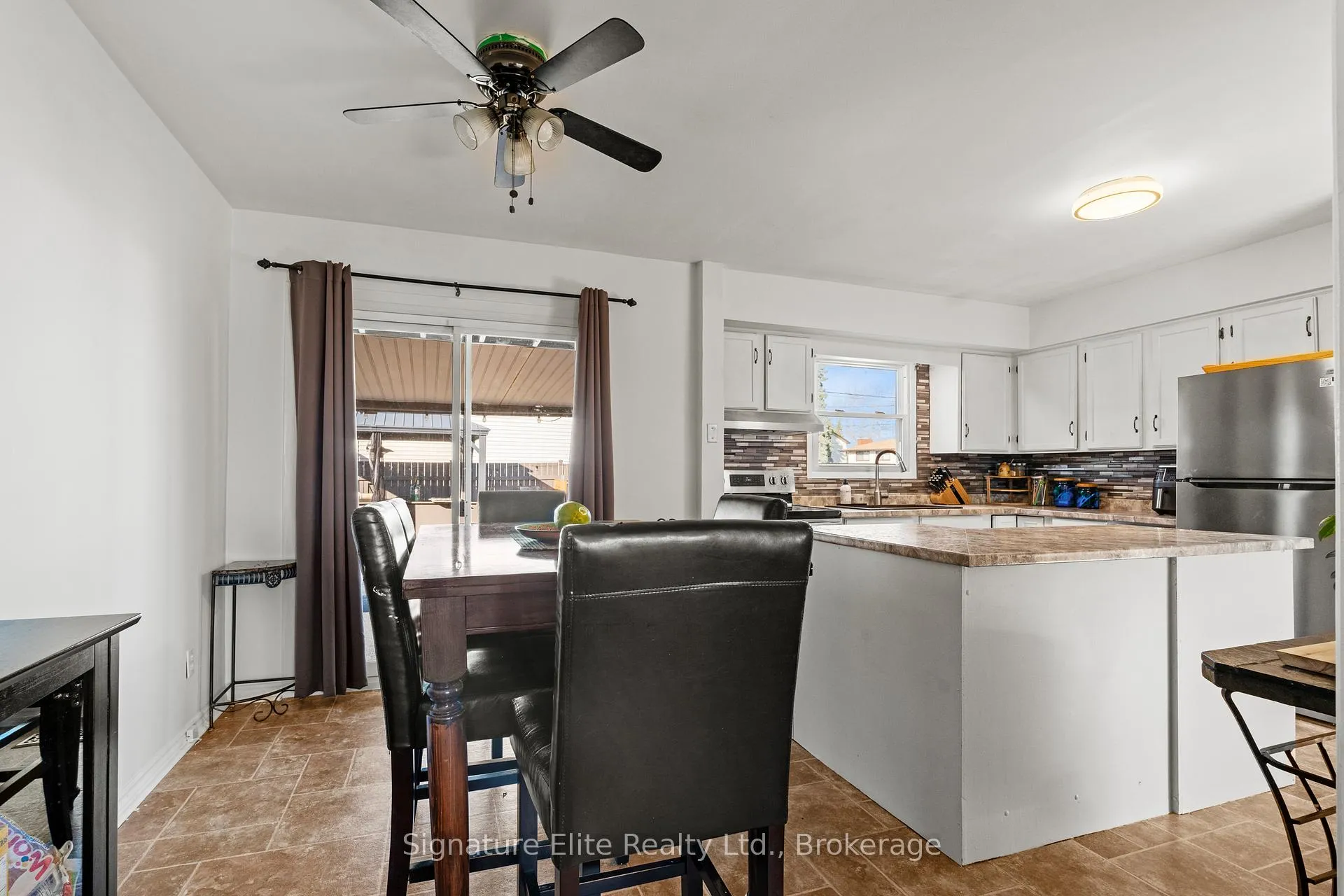 Photo 7 of 45 Sherman Drive, St. Catharines, Lakeport — HOMEH
