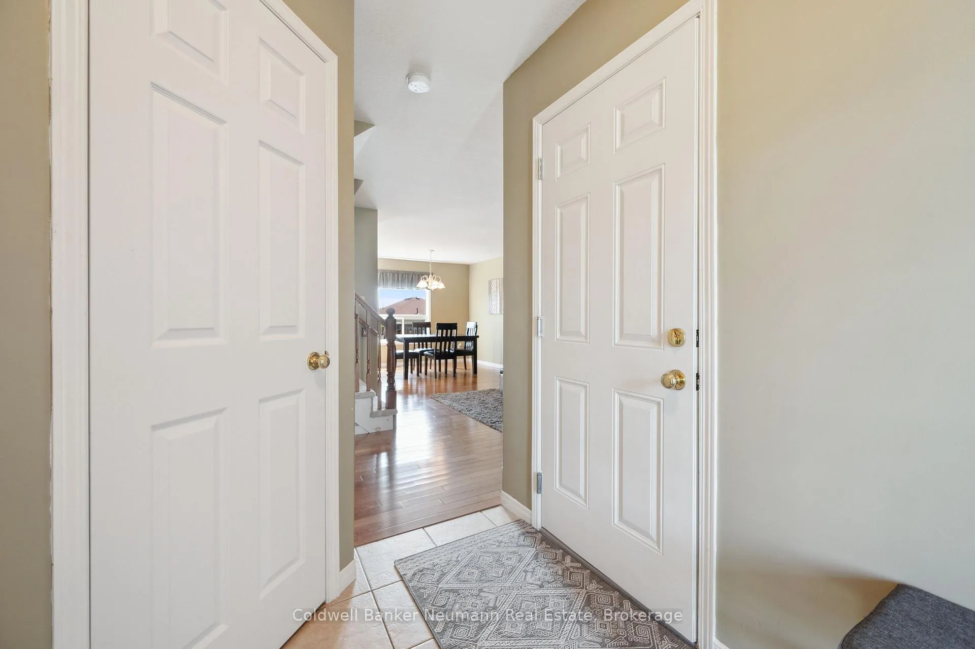 Photo 4 of 60 Hasler Crescent, Guelph, Pineridge/Westminster Woods — HOMEH