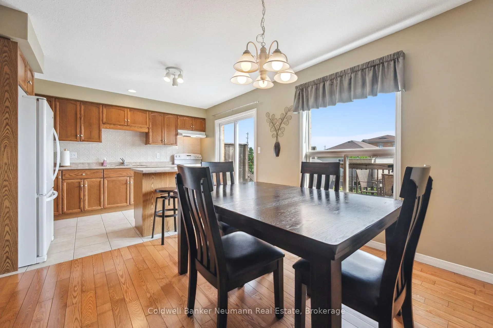 Photo 10 of 60 Hasler Crescent, Guelph, Pineridge/Westminster Woods — HOMEH