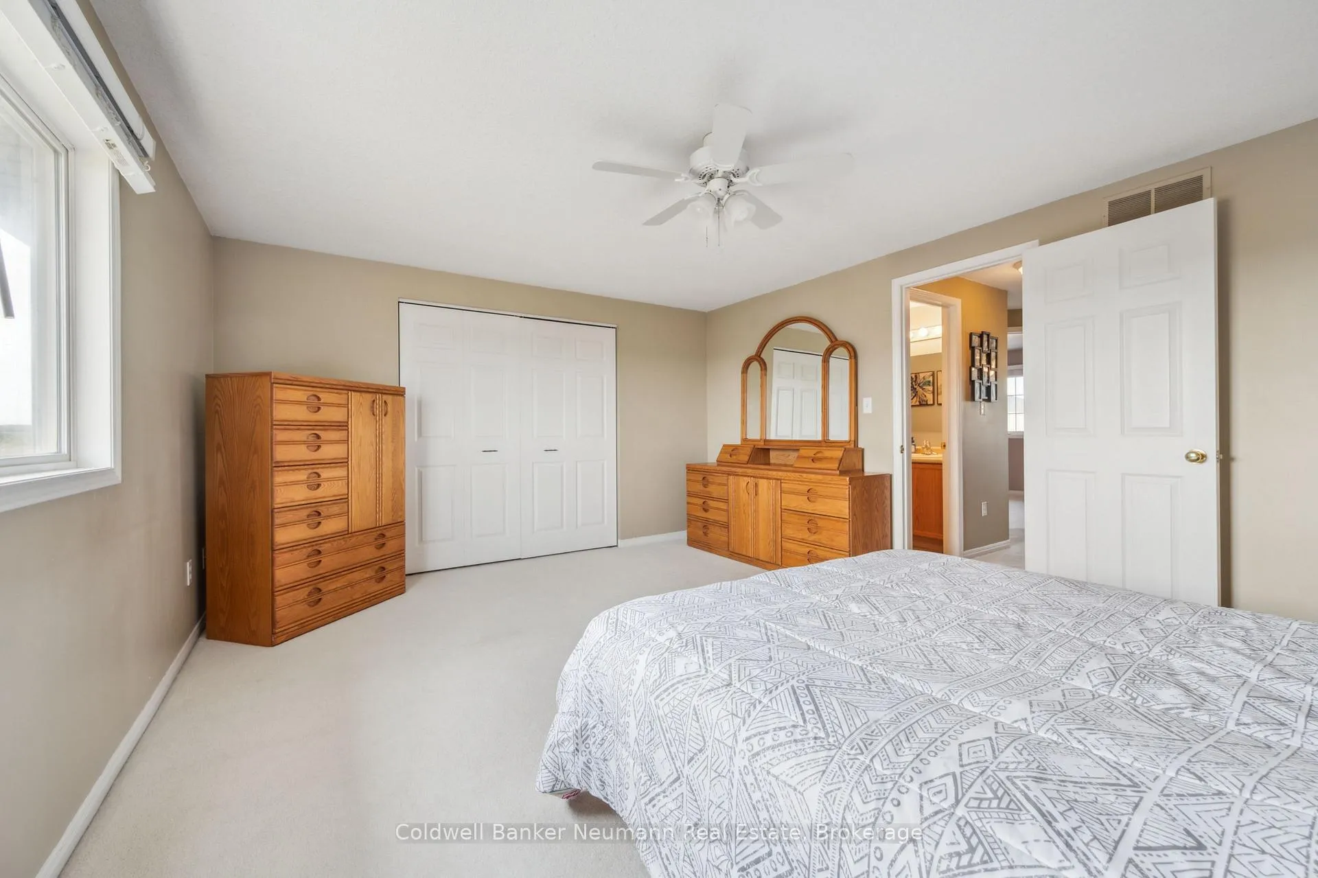 Photo 20 of 60 Hasler Crescent, Guelph, Pineridge/Westminster Woods — HOMEH
