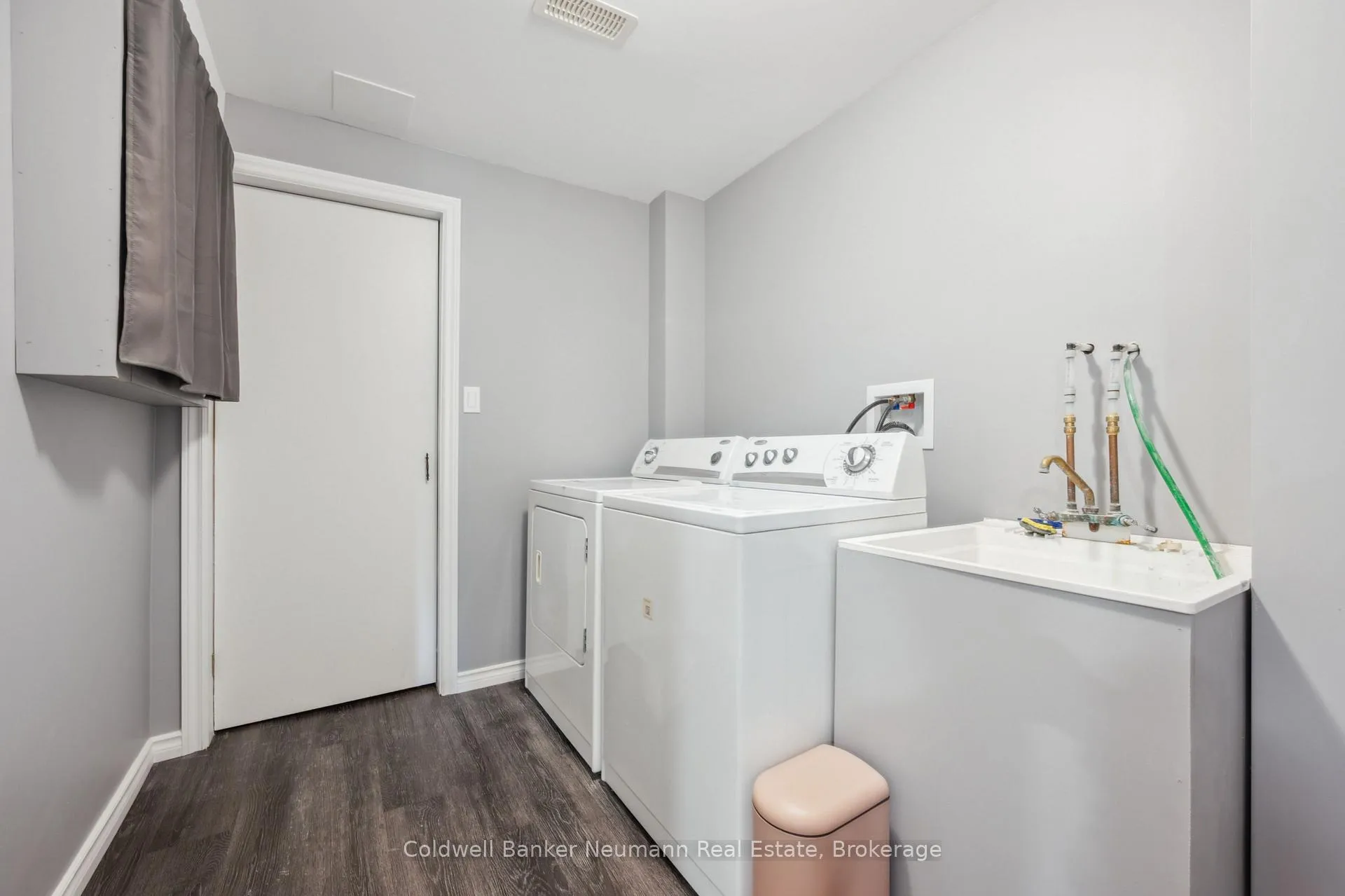 Photo 31 of 60 Hasler Crescent, Guelph, Pineridge/Westminster Woods — HOMEH