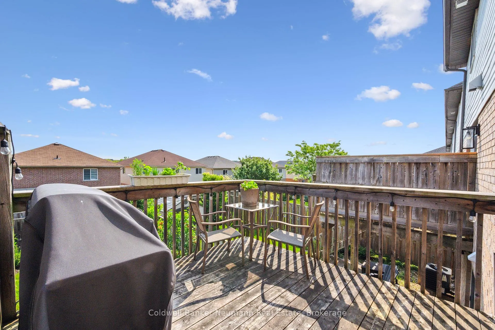 Photo 34 of 60 Hasler Crescent, Guelph, Pineridge/Westminster Woods — HOMEH