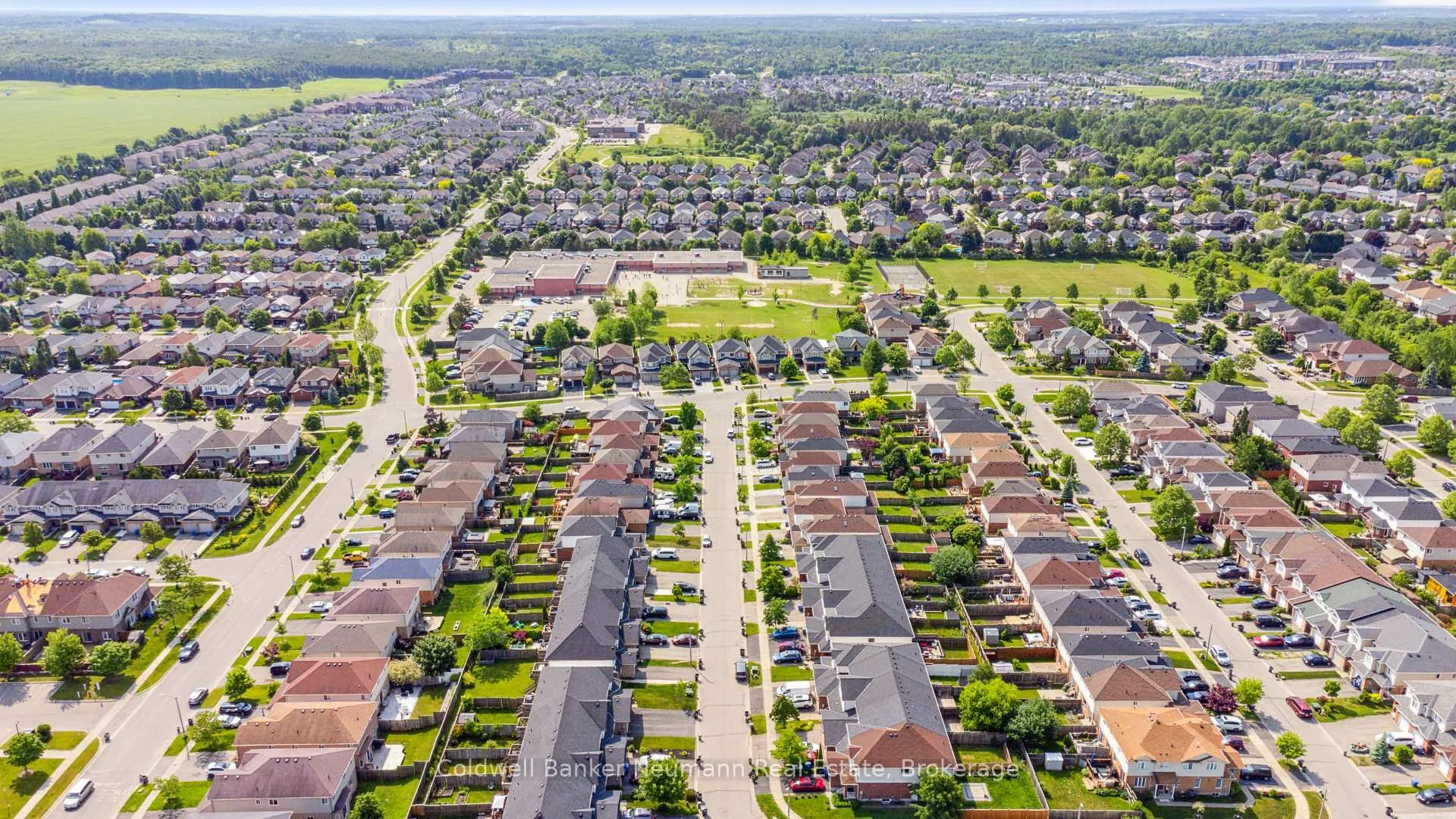 Photo 44 of 60 Hasler Crescent, Guelph, Pineridge/Westminster Woods — HOMEH