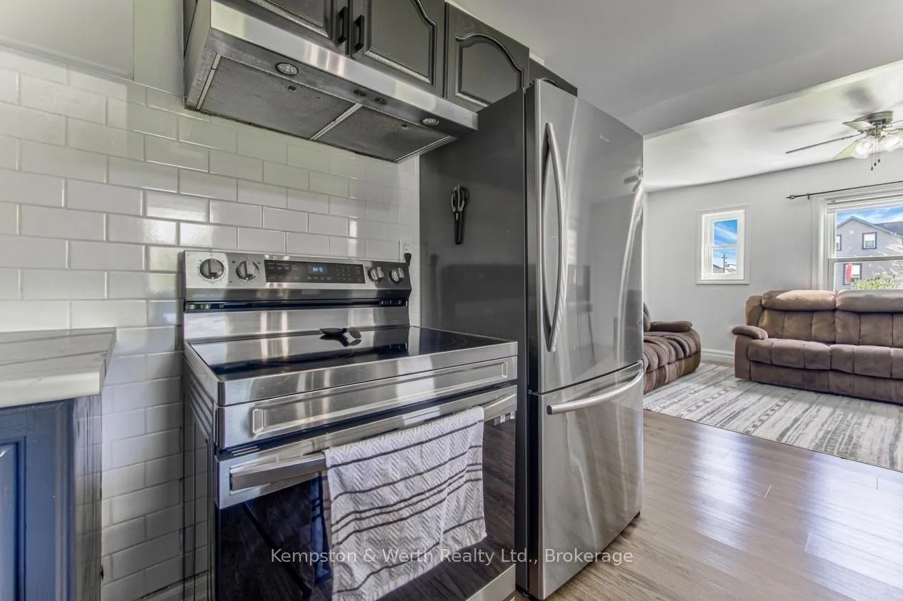 Photo 8 of 573 Queen Street E, St. Marys — HOMEH