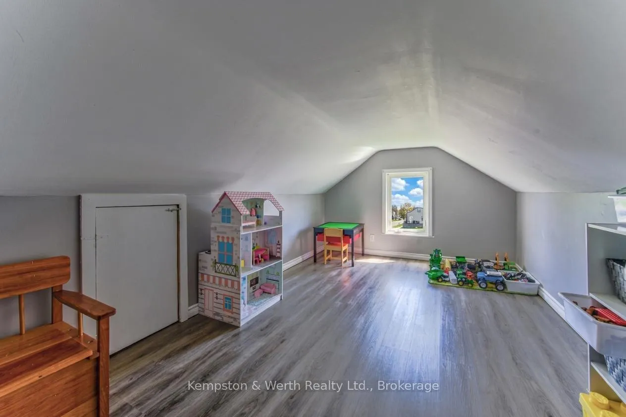 Photo 21 of 573 Queen Street E, St. Marys — HOMEH