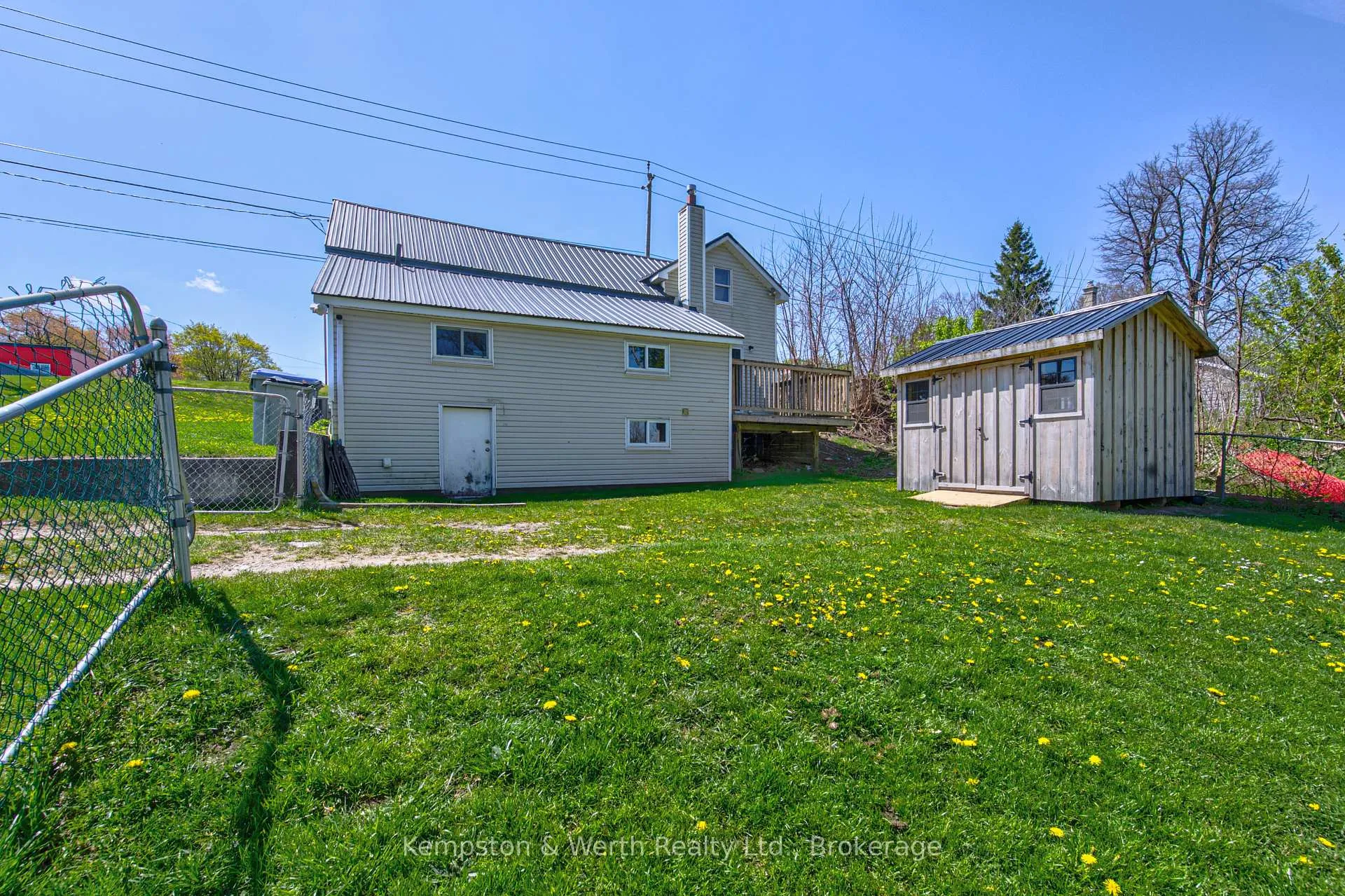 Photo 35 of 573 Queen Street E, St. Marys — HOMEH