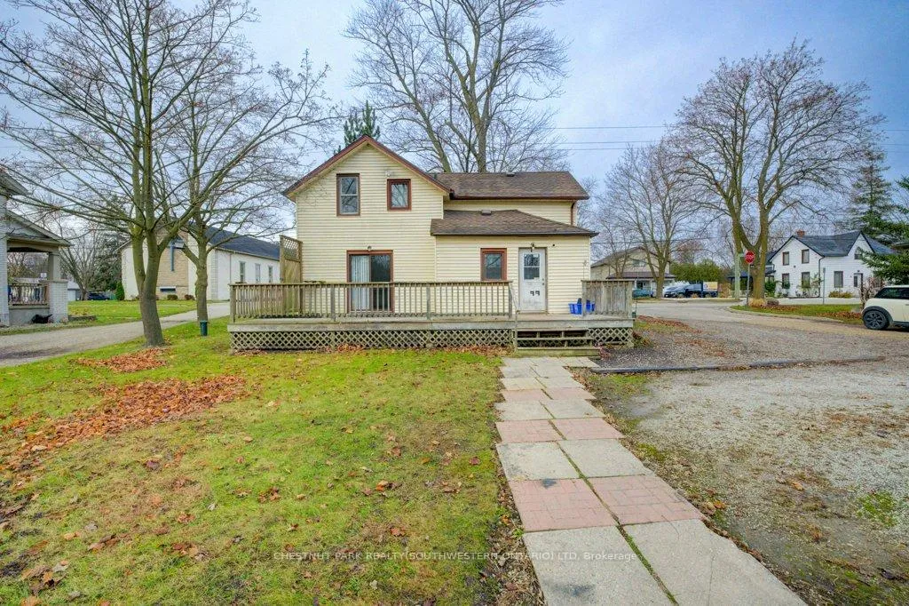 Photo 4 of 99 Woolwich Street S, Woolwich, Breslau — HOMEH