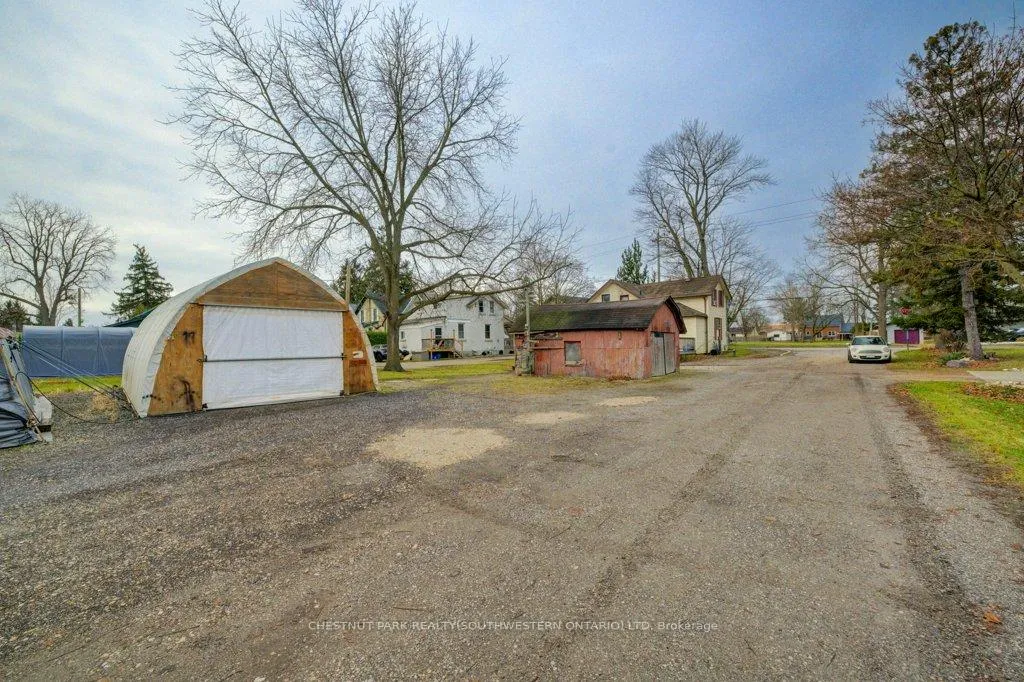 Photo 24 of 99 Woolwich Street S, Woolwich, Breslau — HOMEH