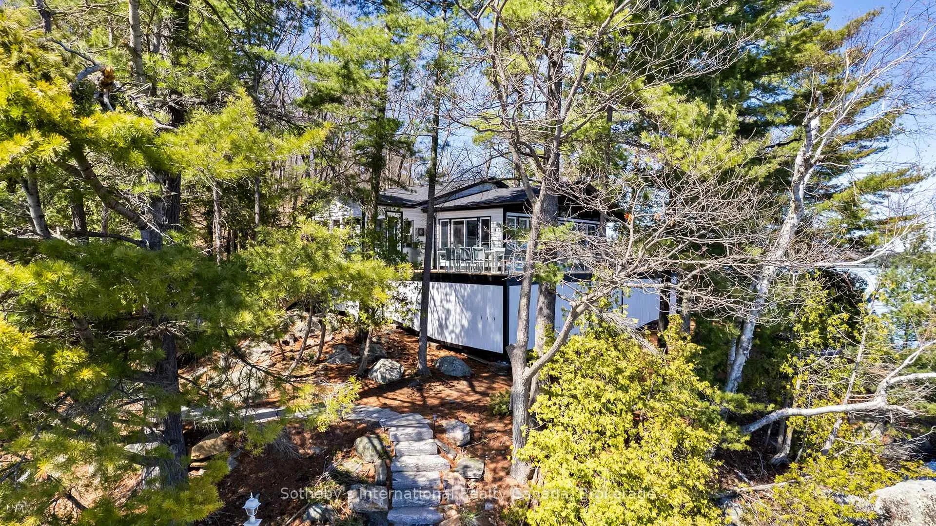 Photo 5 of 29 Beachgrove Island 33LM, Gravenhurst, Muskoka (S) — HOMEH
