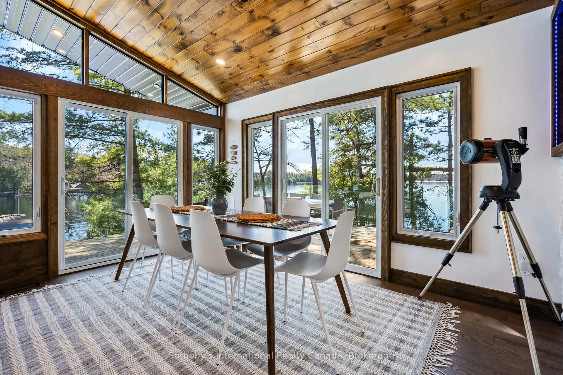 Photo 14 of 29 Beachgrove Island 33LM, Gravenhurst, Muskoka (S) — HOMEH
