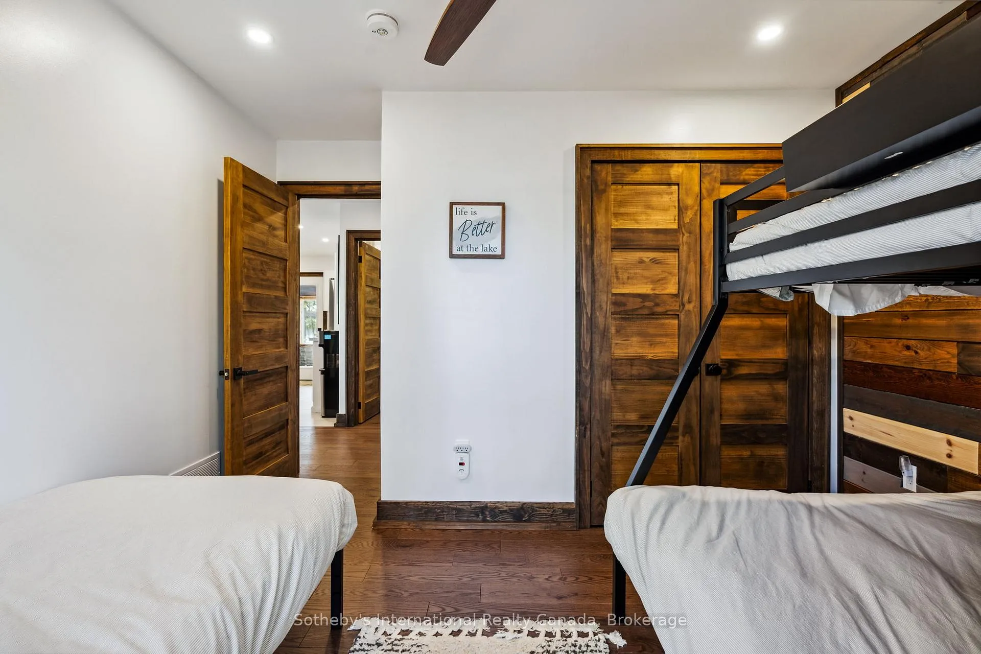 Photo 24 of 29 Beachgrove Island 33LM, Gravenhurst, Muskoka (S) — HOMEH