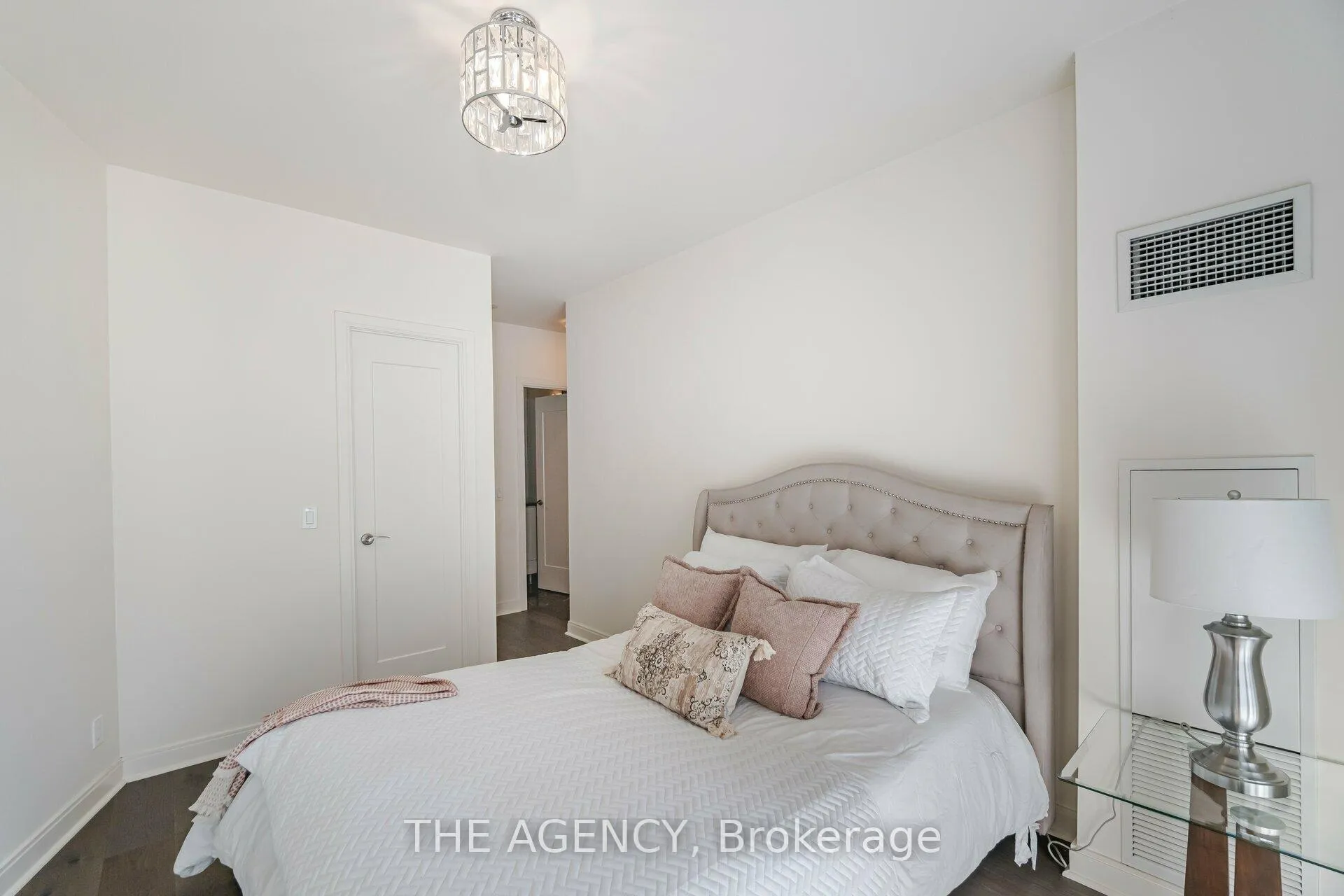 Photo 21 of Unit 105, 825 Church Street, Toronto, Rosedale-Moore Park — HOMEH