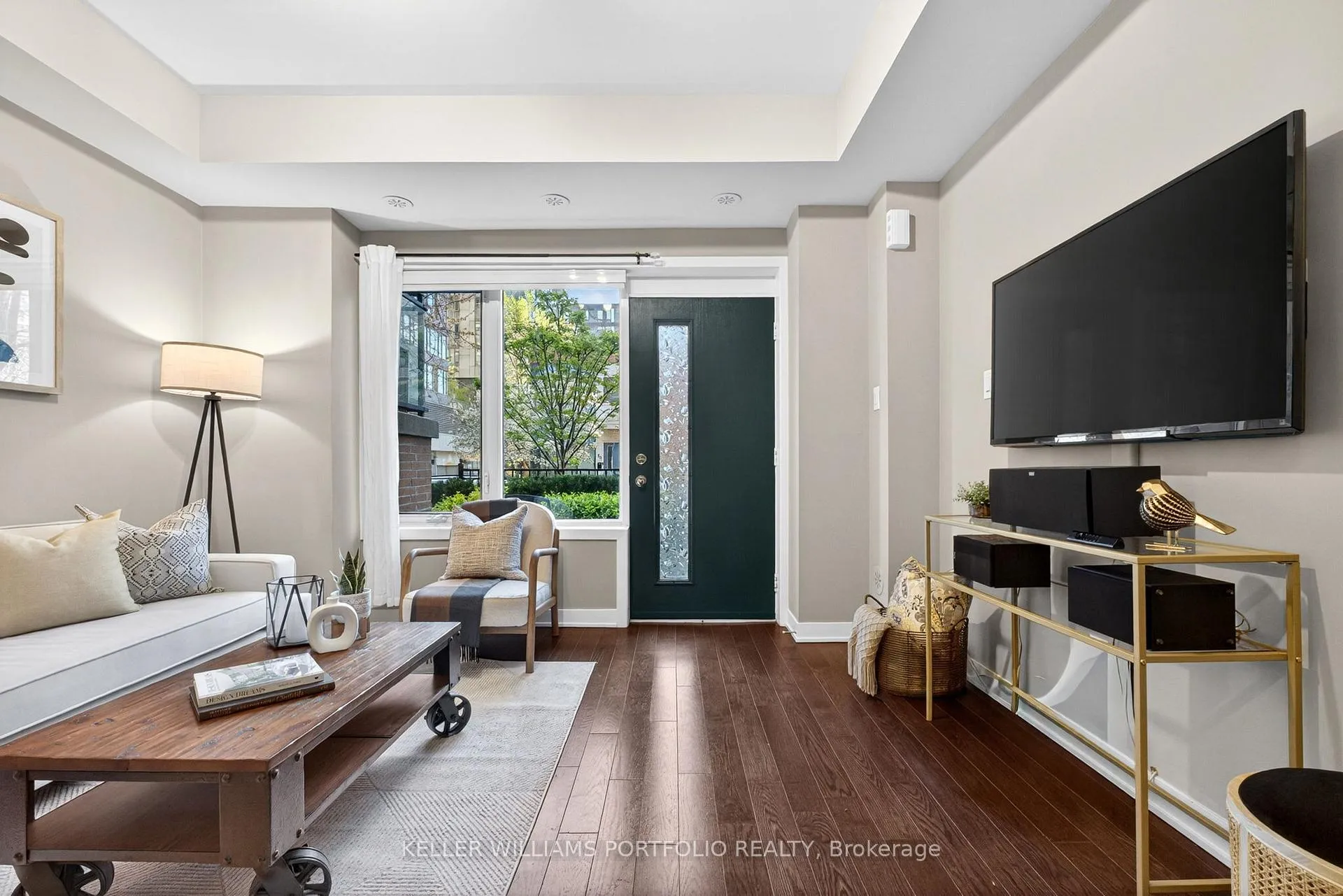 Photo 5 of 64 Cole Street, Toronto, Regent Park — HOMEH