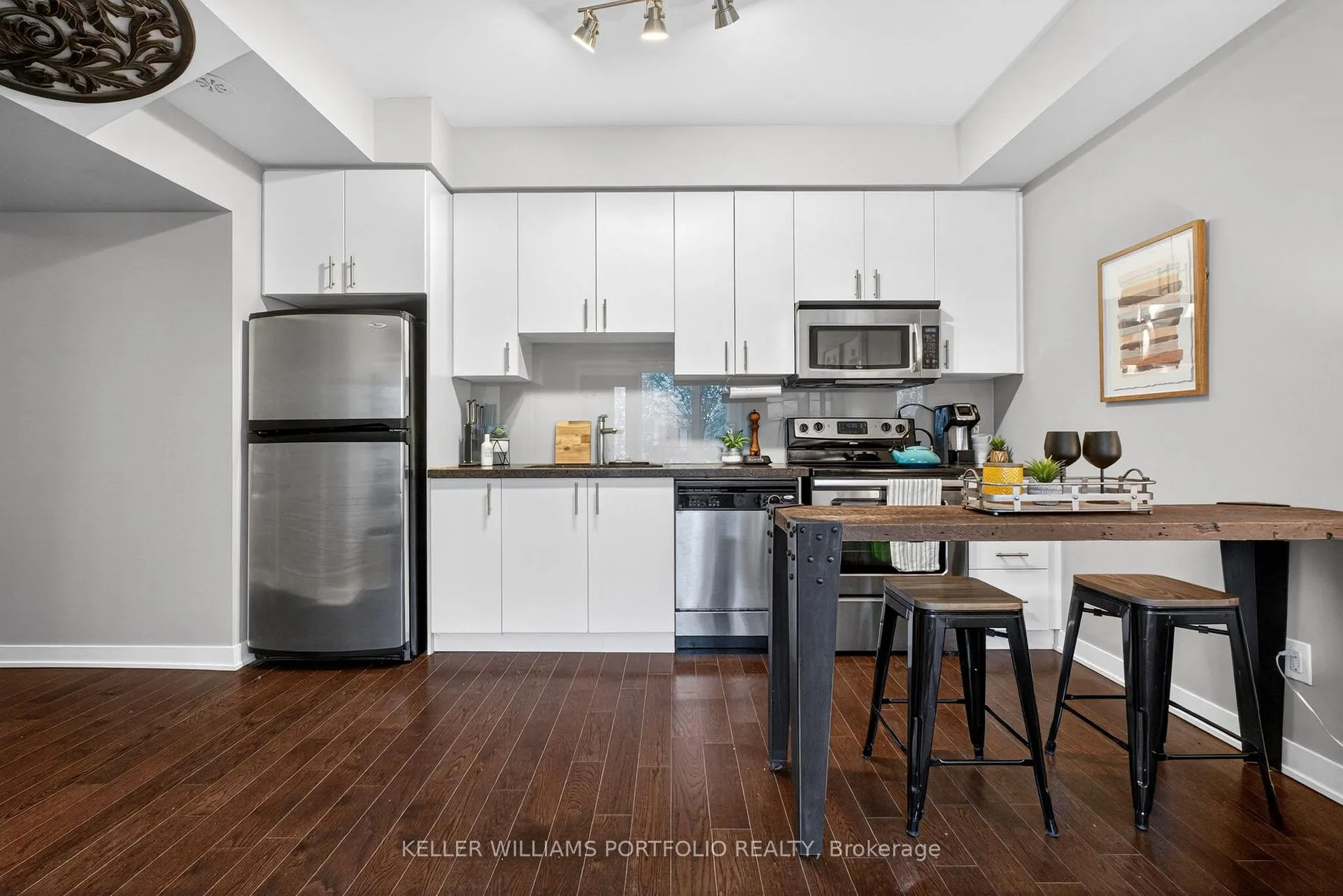 Photo 10 of 64 Cole Street, Toronto, Regent Park — HOMEH