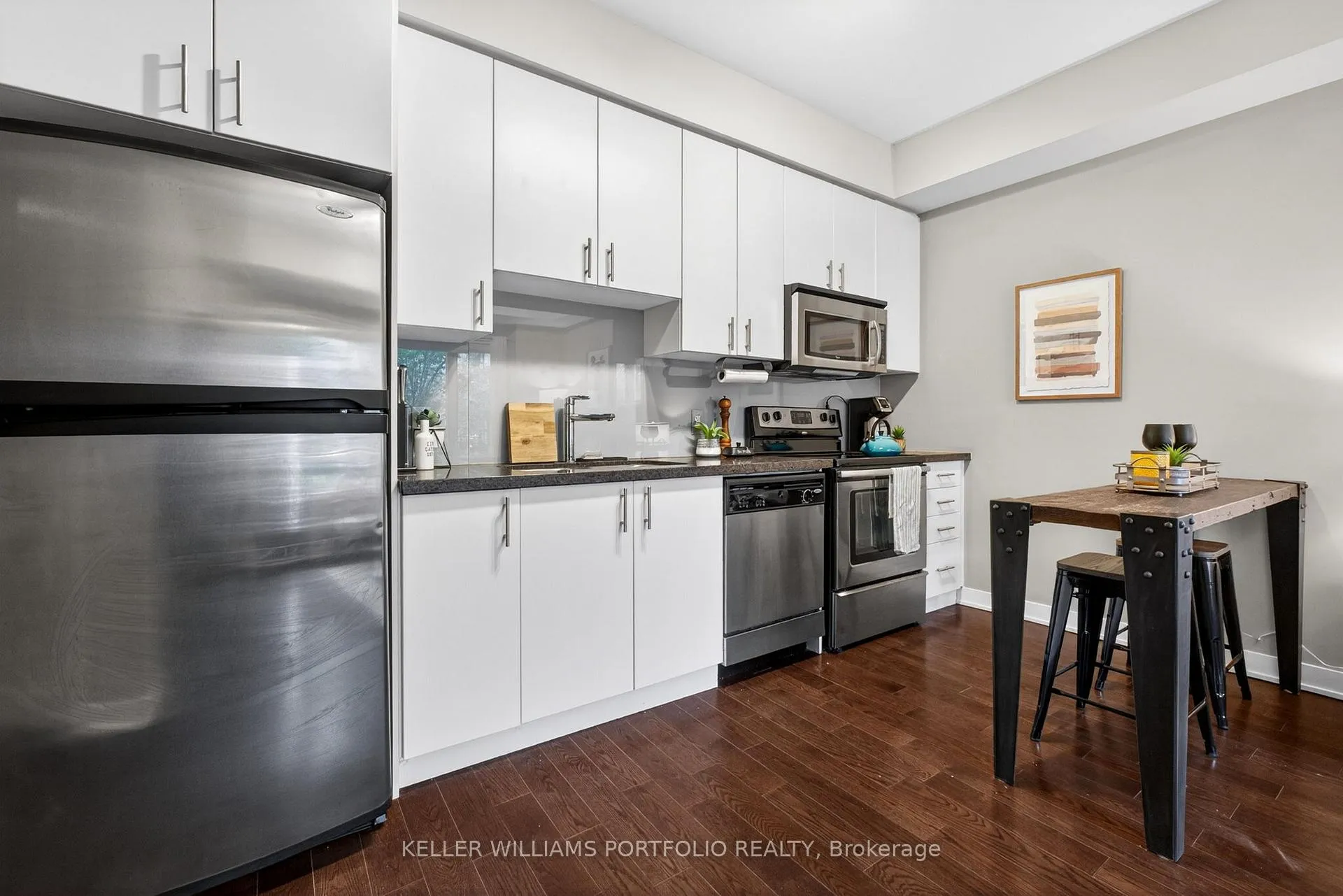 Photo 11 of 64 Cole Street, Toronto, Regent Park — HOMEH
