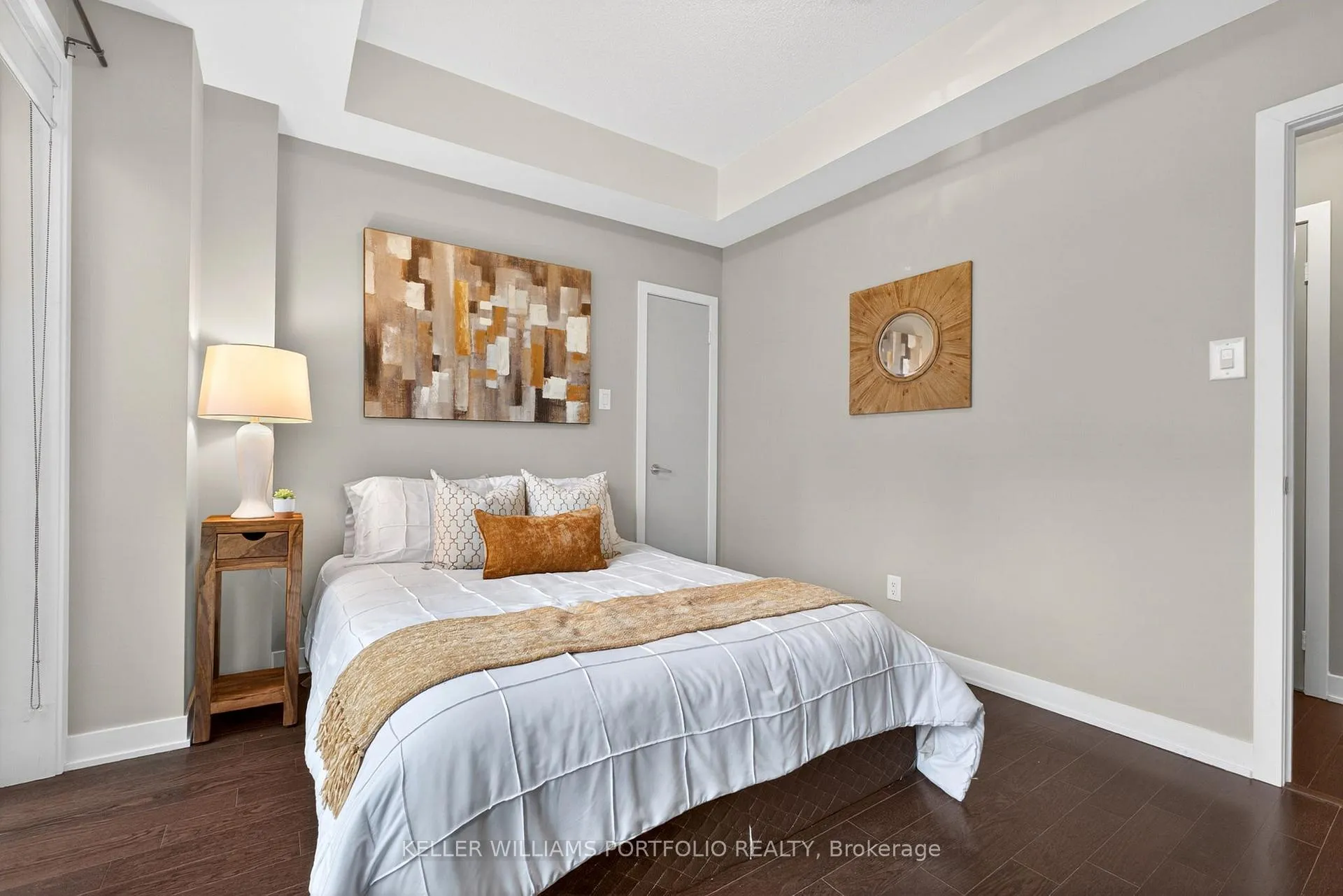 Photo 16 of 64 Cole Street, Toronto, Regent Park — HOMEH