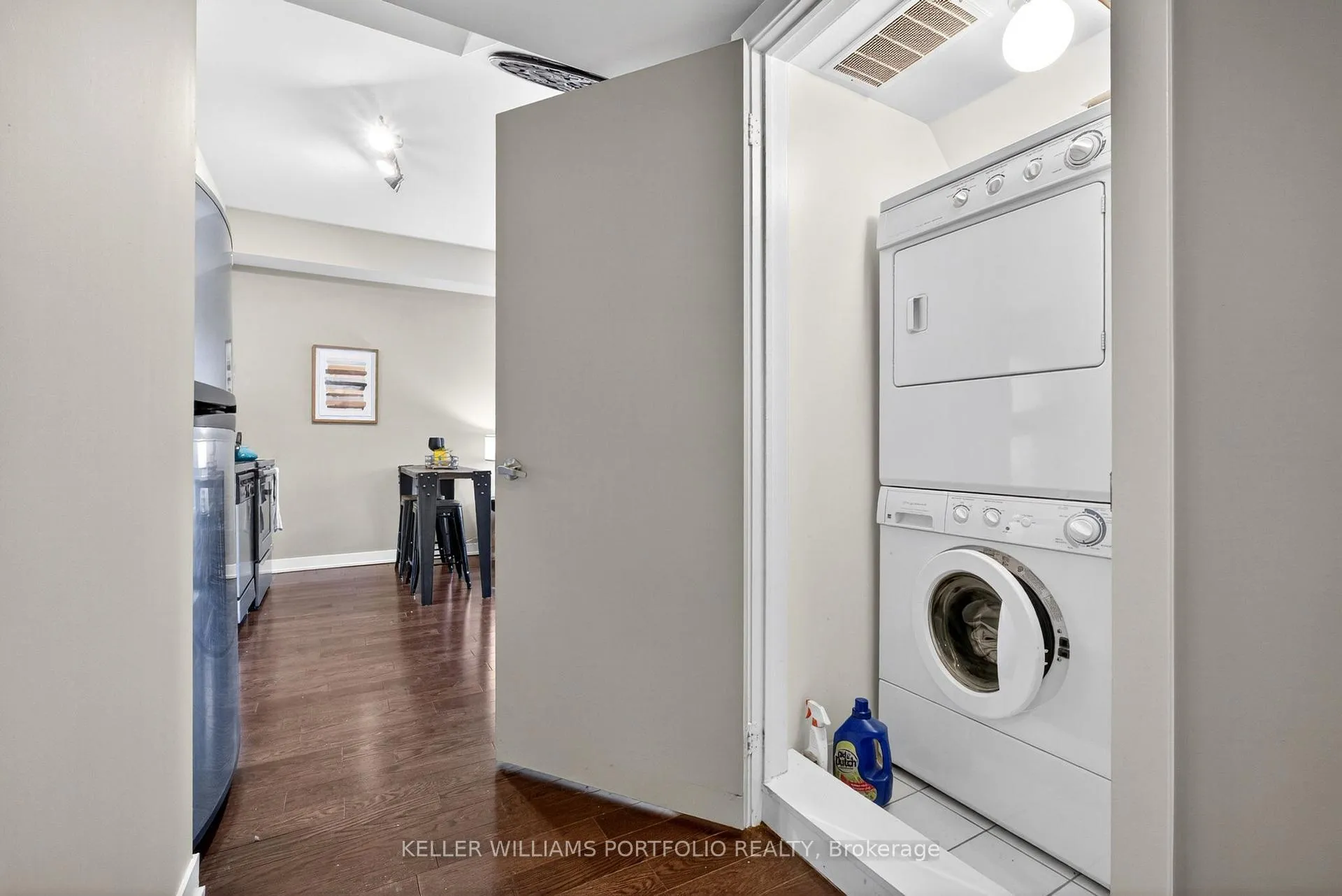 Photo 24 of 64 Cole Street, Toronto, Regent Park — HOMEH
