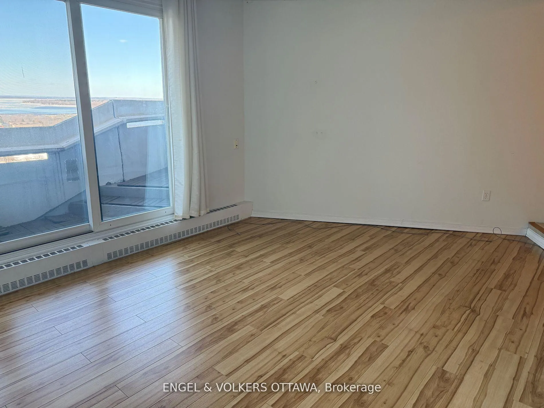 Photo 13 of Unit 2209, 1081 Ambleside Drive, Ottawa, Woodroffe — HOMEH