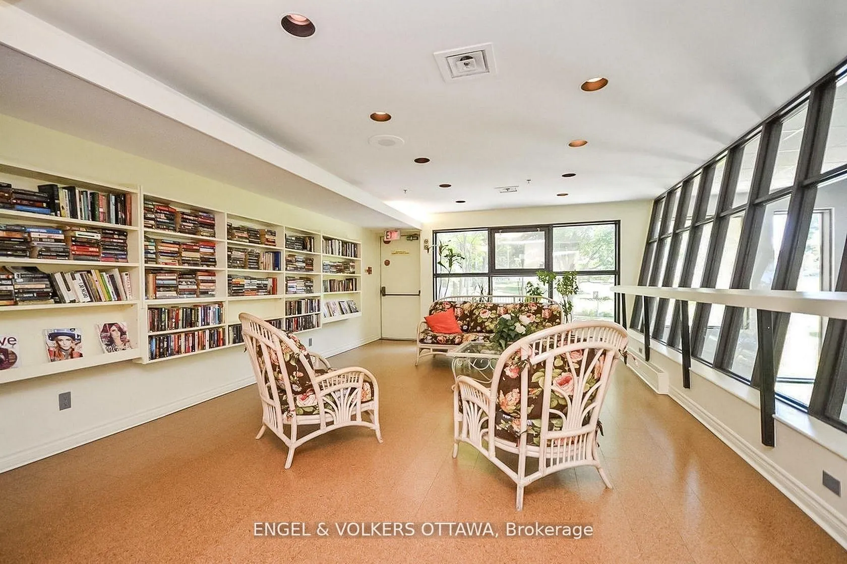 Photo 23 of Unit 2209, 1081 Ambleside Drive, Ottawa, Woodroffe — HOMEH