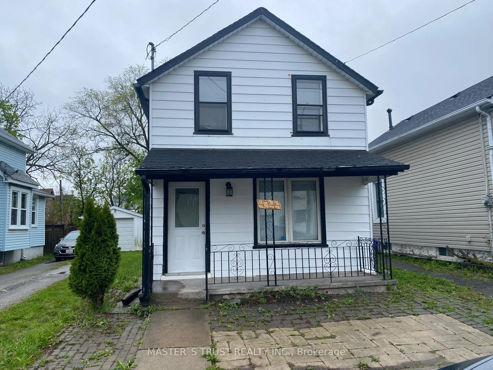 Photo of 4744 Park Street