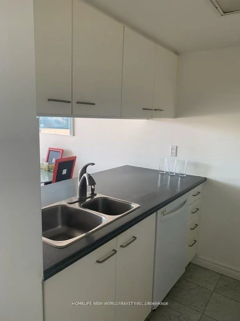 Photo 3 of Unit 2809, 38 Elm Street, Toronto, Bay Street Corridor — HOMEH