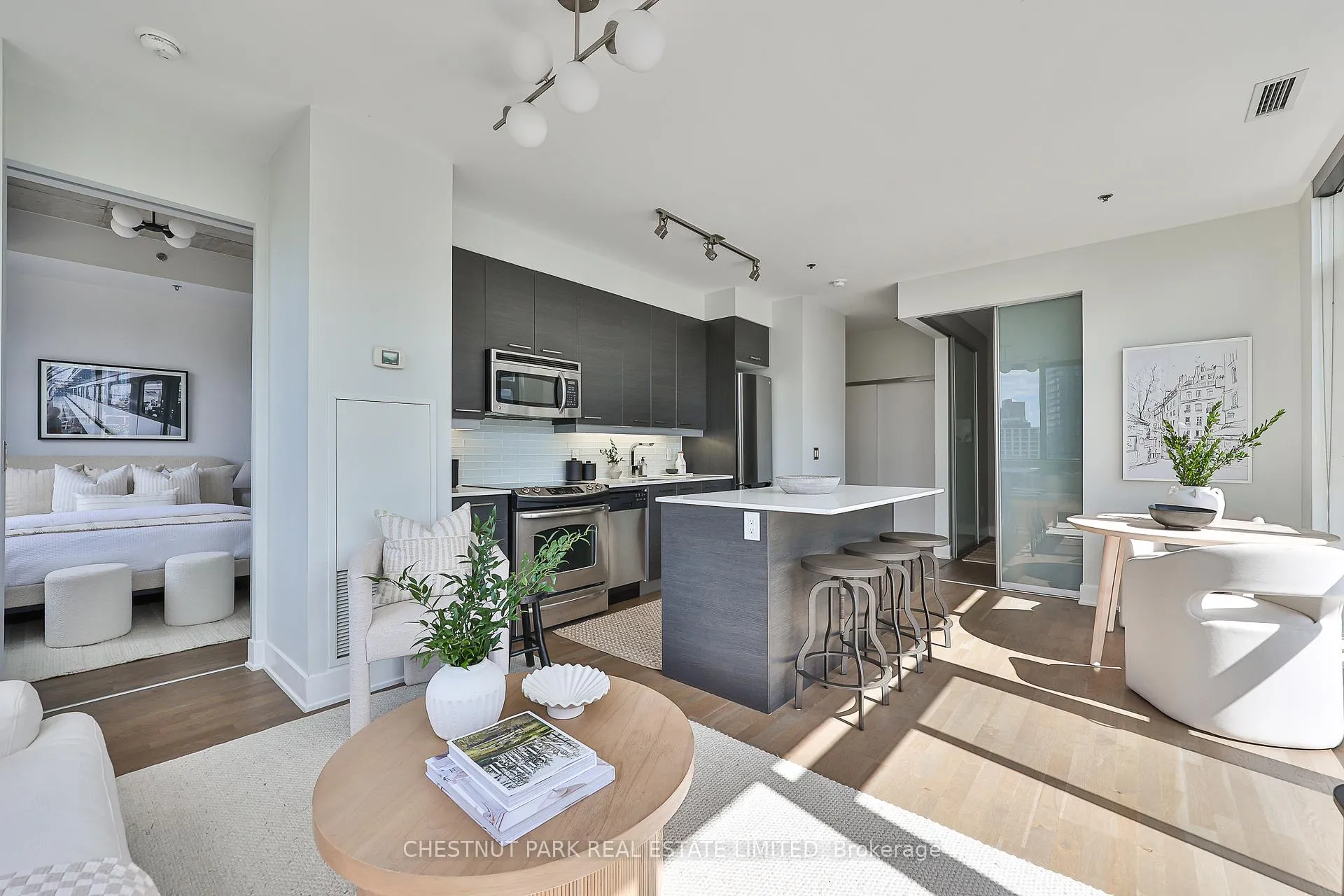 Photo 10 of Unit 801, 90 Trinity Street, Toronto, Moss Park — HOMEH
