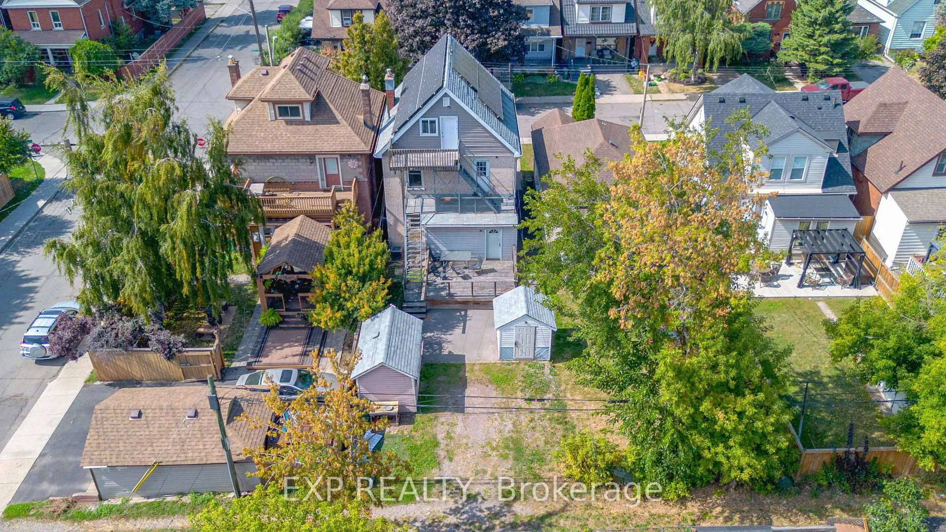 Photo 30 of 134 Rosslyn Avenue N, Hamilton, Crown Point — HOMEH