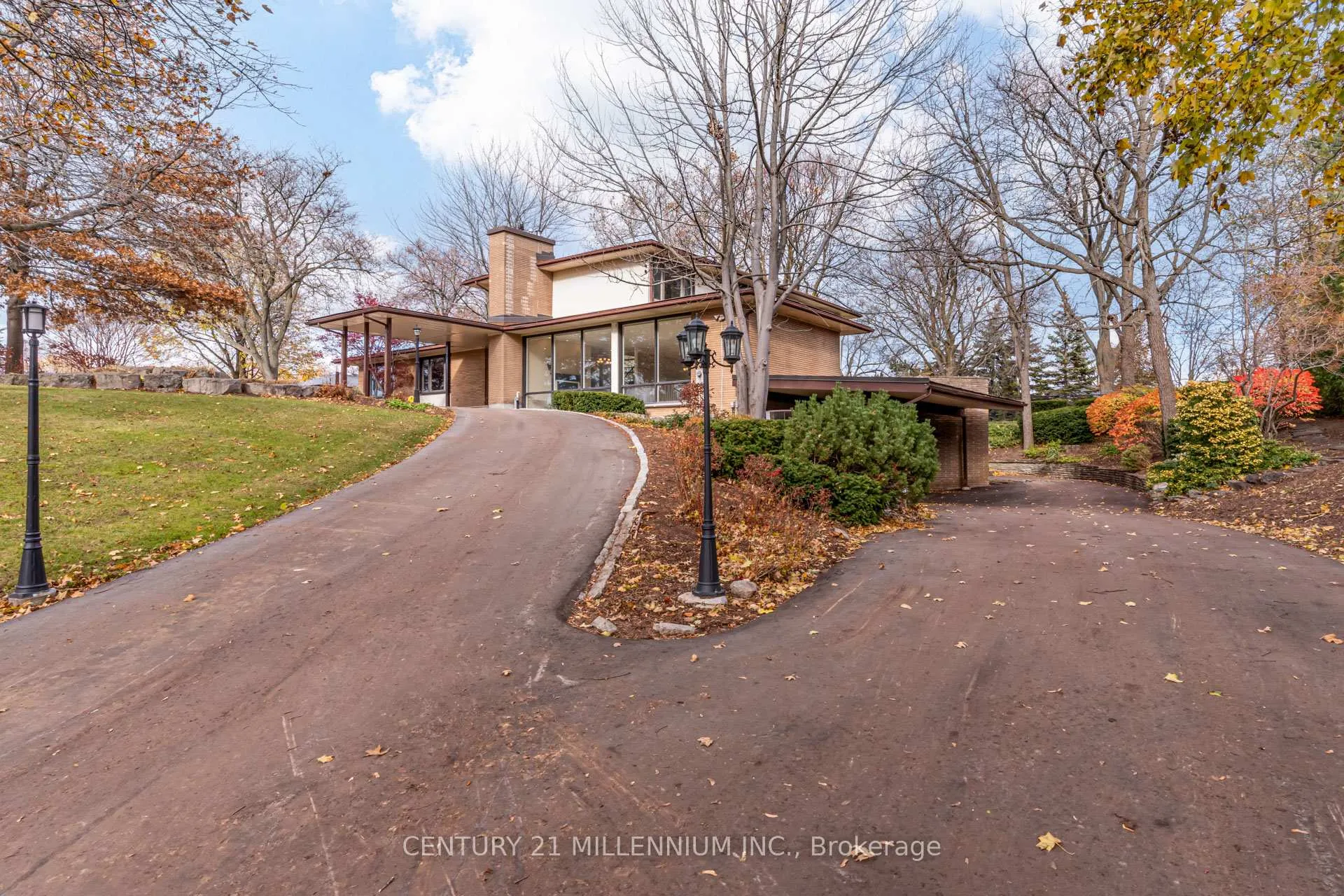 Photo 10 of 200 Main Street S, Brampton, Brampton East — HOMEH