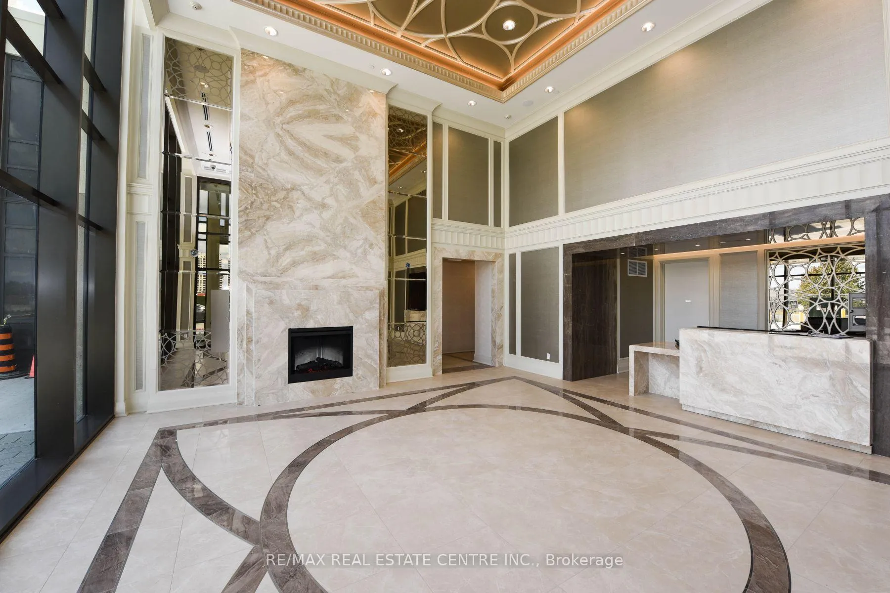 Photo 4 of Unit 508, 9075 Jane Street, Vaughan, Concord — HOMEH