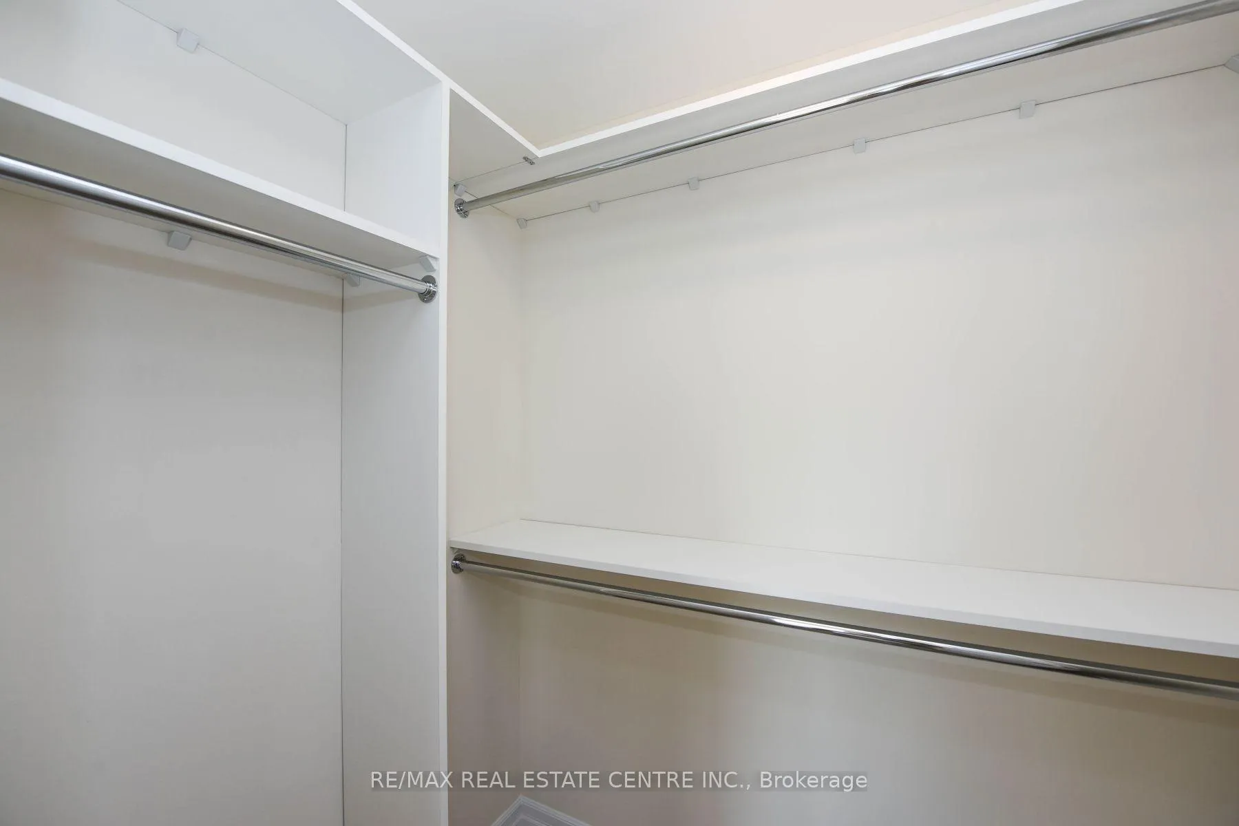 Photo 29 of Unit 508, 9075 Jane Street, Vaughan, Concord — HOMEH