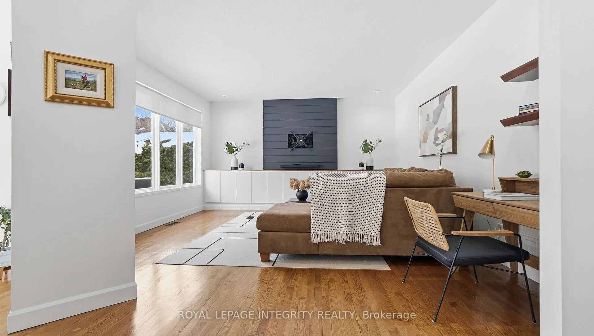 Photo 12 of 20 Farmfield Crescent, Ottawa, Kanata - Emerald Meadows/Trailwest — HOMEH